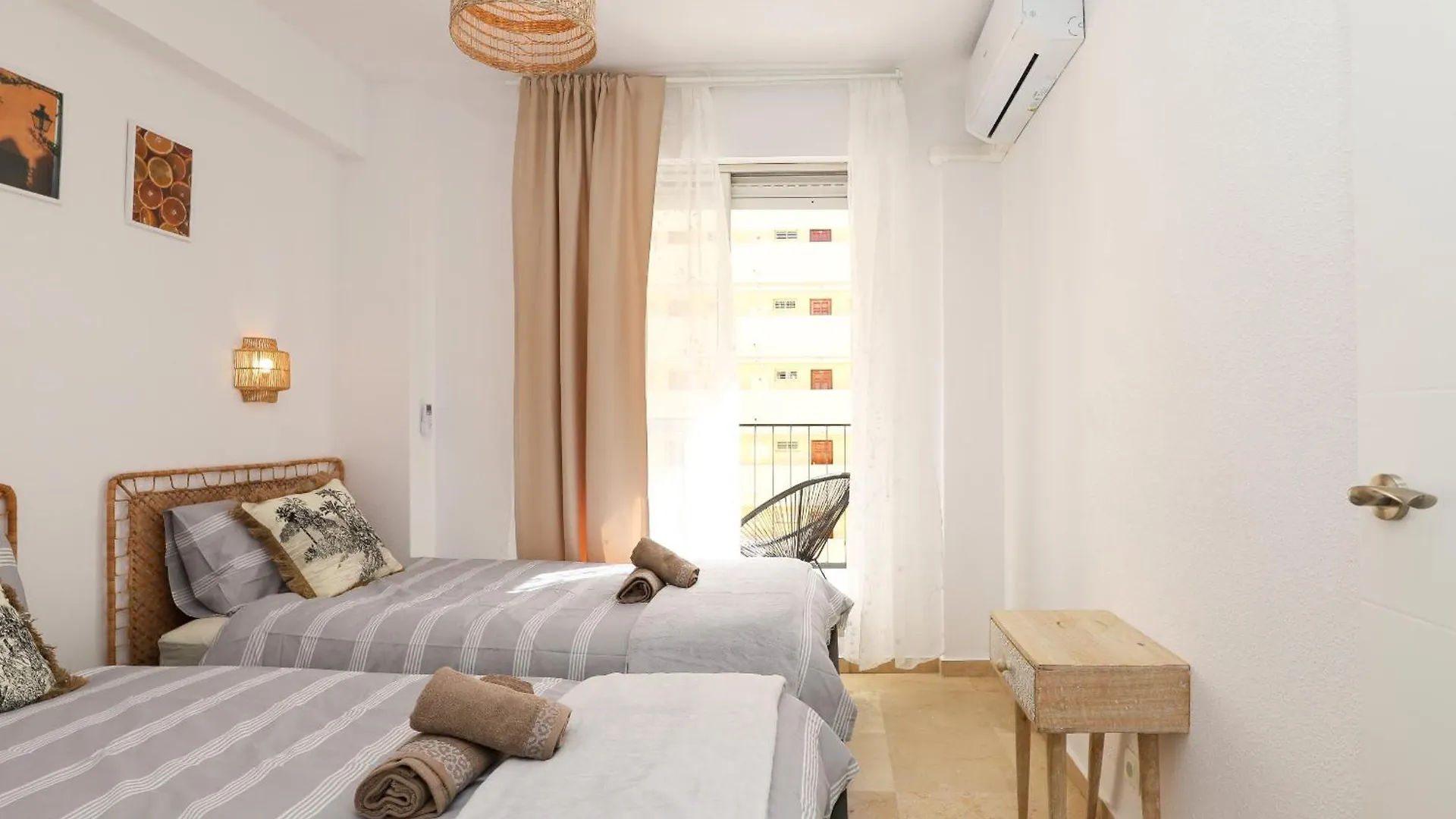 Camelia 3Bed Apartment - Fuengirola Centre, 250M Beach 0*,