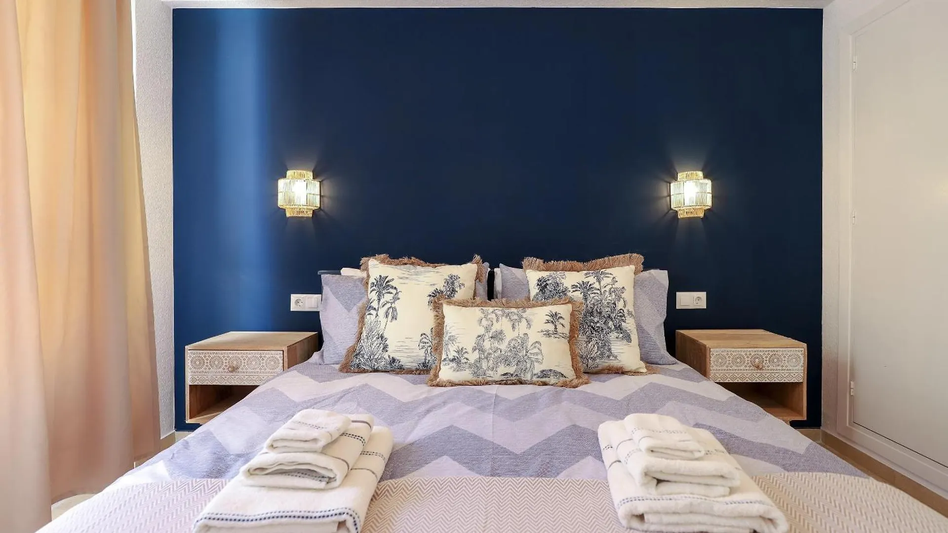 Camelia 3Bed Apartment - Fuengirola Centre, 250M Beach
