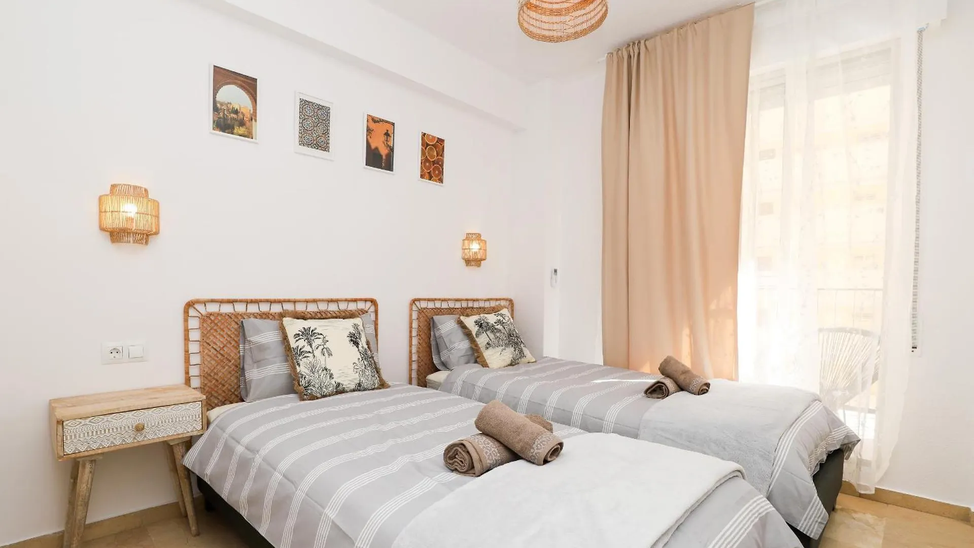 Camelia 3Bed Apartment - Fuengirola Centre, 250M Beach ספרד