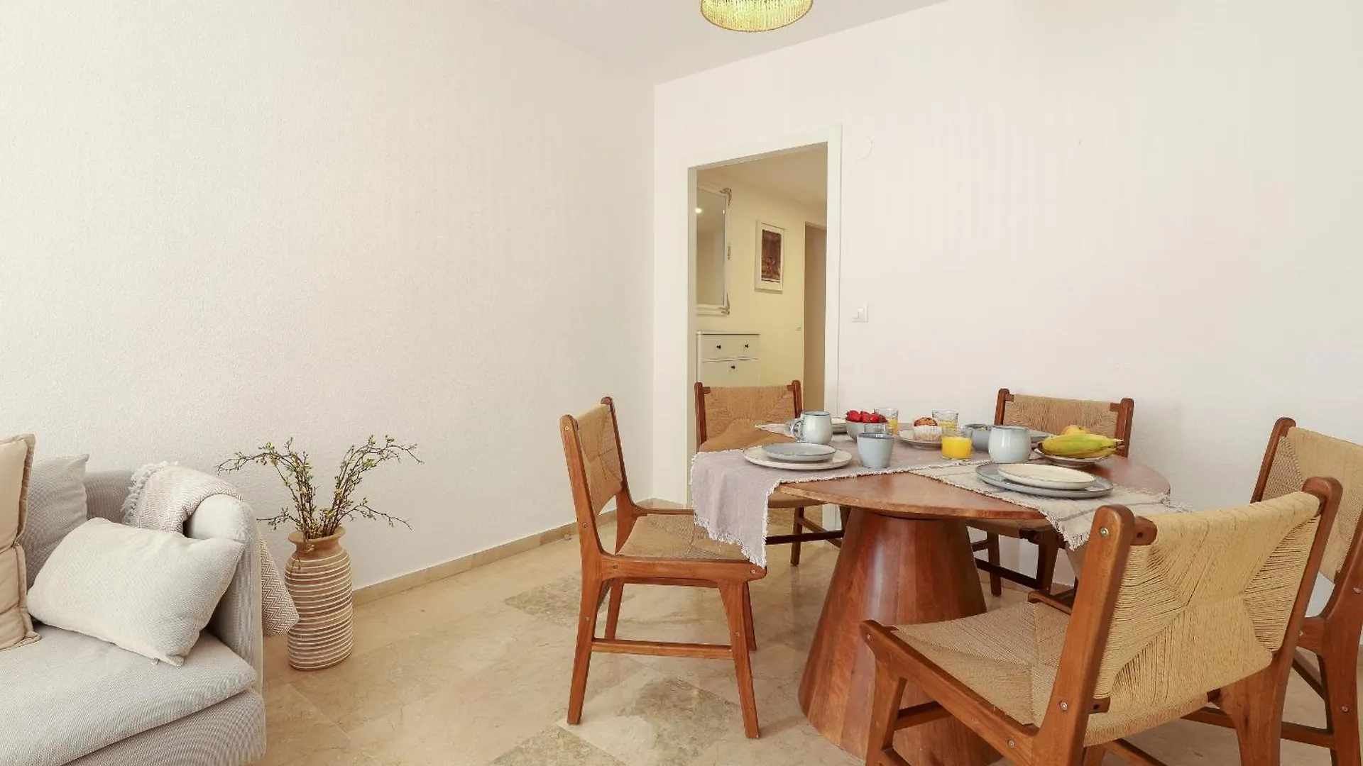Camelia 3Bed Apartment - Fuengirola Centre, 250M Beach
